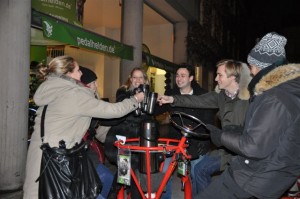 Ausflug mit dem GlühweinBike in München by pedahelden.de