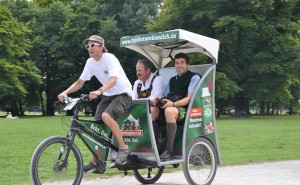 Tour durch den englischen Garten mit einer Rikscha