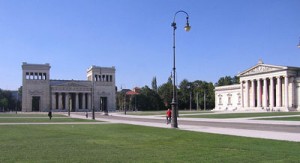 King_Size_Tour_Pedalhelden_Muenchen_Koenigsplatz
